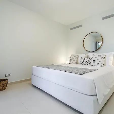 Corfu Luxury Pearl